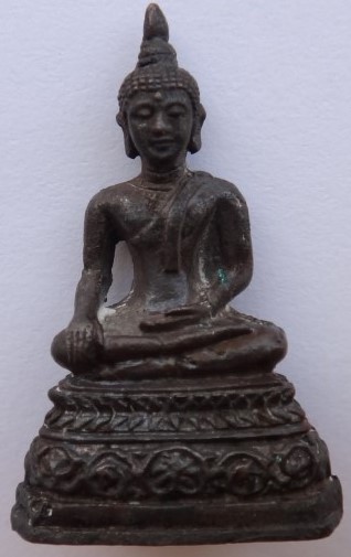 กริ่งหลวงพ่อศักดิ์สิทธิ์ หลวงปู่คำพันธ์ รุ่นแรกเจริญดี เนื้อนวะ 2 องค์ เคาะเดียว