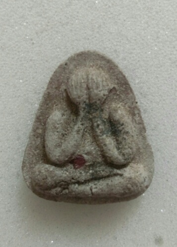 พระปิดตาหลวงพ่อทิม  วัดยายร้า  ปี16. องค์ที่2