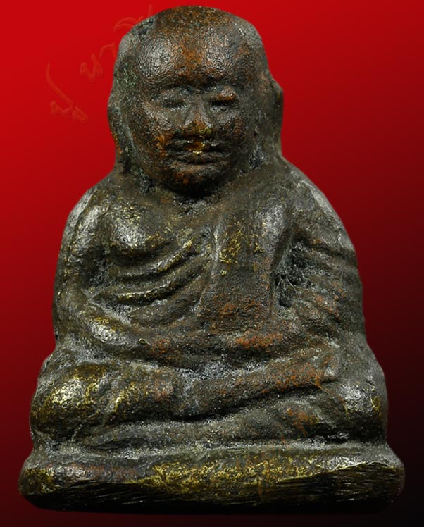 หลวงพ่อเงิน วัดบางคลาน รุ่นปืนแตก พิมพ์เล็ก วัดคงคาราม อ.โพทะเล จ.พิจิตร 