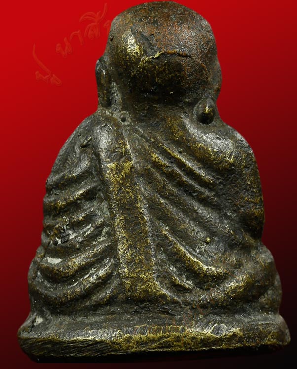 หลวงพ่อเงิน วัดบางคลาน รุ่นปืนแตก พิมพ์เล็ก วัดคงคาราม อ.โพทะเล จ.พิจิตร 