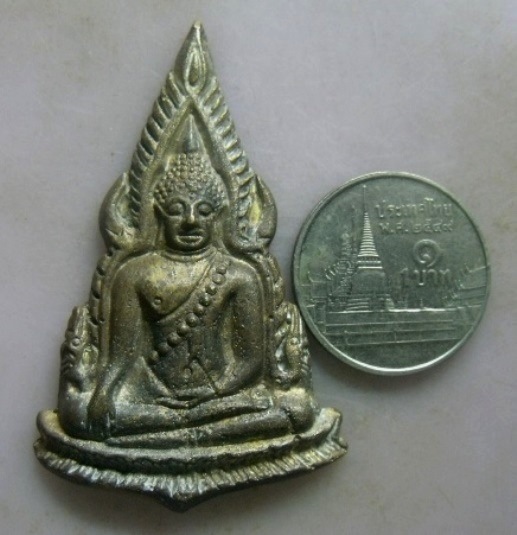**วัดใจ**เหรียญหล่อพระพุทธชินราช เนื้อทองผสม ตอกโค้ด กรรมการ เก่าๆ ไม่ทราบที่**สวยๆ เชิญชมครับ