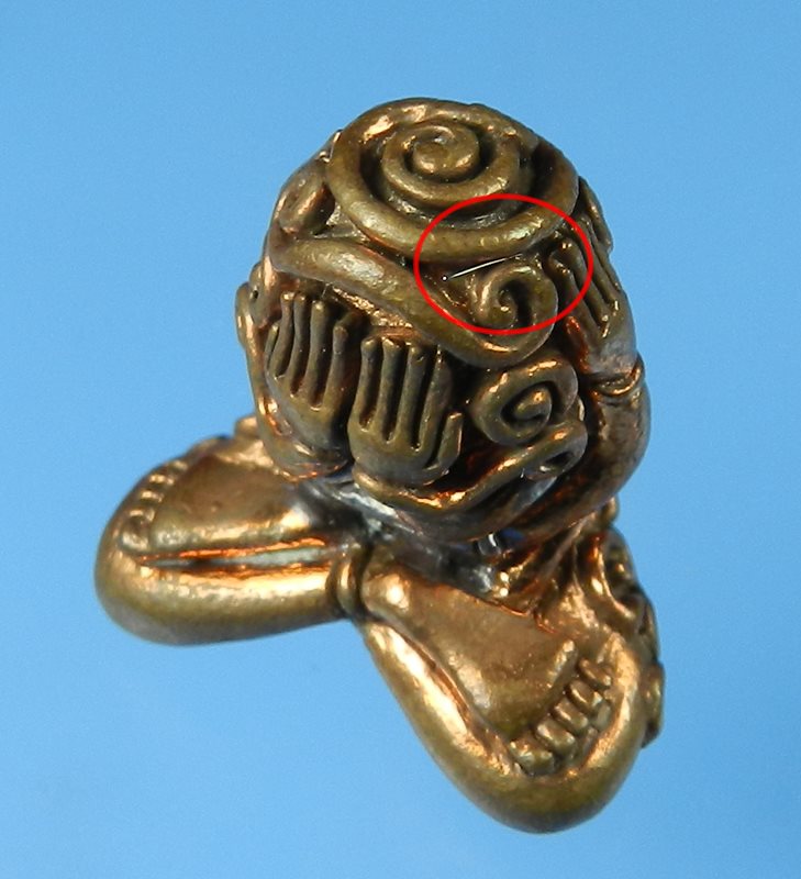 พระปิดตาอุตตโม รุ่นไตรมาส 53 หลวงพ่อสาคร วัดหนองกรับ เนื้อทองแดงชนวน พิมพ์ใหญ่ No.1130 มีเข็ม2เล่ม