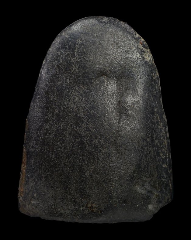 พระพิมพ์บัวเล็บช้าง เนื้อดิน กรุวัดชนะสงคราม กรุงเทพฯ 