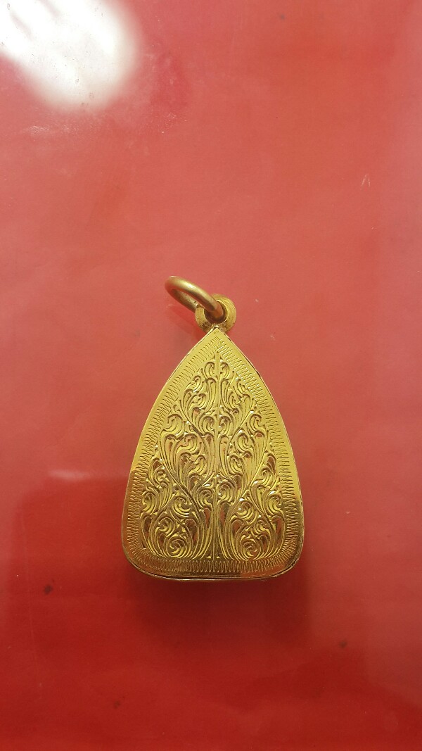 ปู่ทวด "รุน1"เลี่ยมทอง