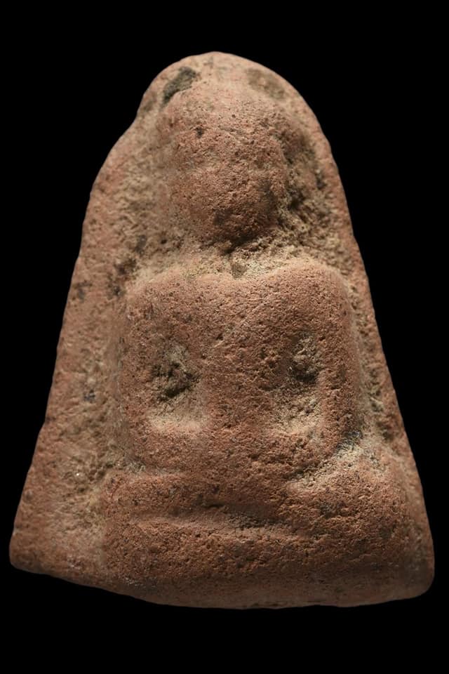 พระร่วงนั้งกรุร่องไม้แดง จ.สุโขทัย