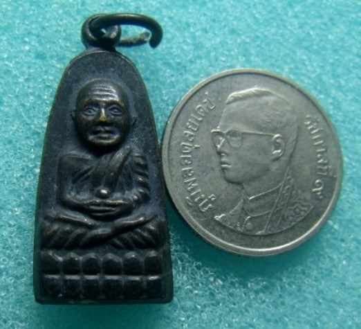 **วัดใจ**หลวงปู่ทวด วัดช้างให้ หลังหนังสือ แจกปีนัง ปี ๒๕๒๔**สวยๆ เชิญชมครับ