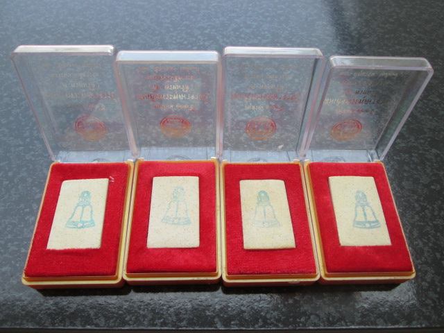 4 องค์ สมเด็จวัดระฆัง 122 ปี พ.ศ. 2537 พิมพ์ใหญ่นิยม พร้อมกล่องเดิม