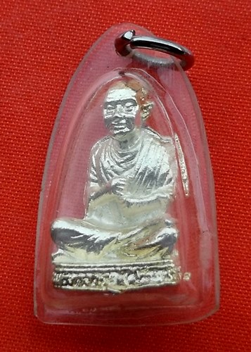 เริ่ม 10 บาท กับ รูปหล่อสมเด็จพระพุฒาจารย์โต   …ET301