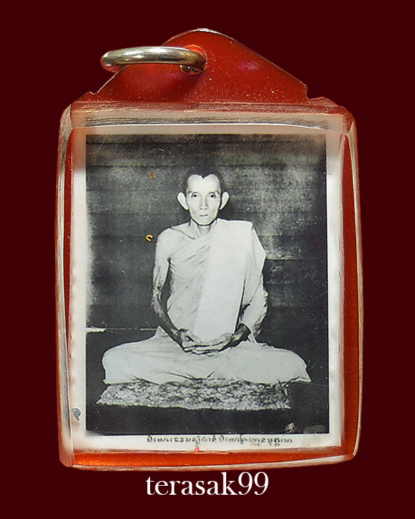 รูปถ่ายหลังจีวร หลวงพ่อกวย วัดโฆสิตาราม อ.สรรคบุรี จ.ชัยนาท สร้างปี2559 (1)