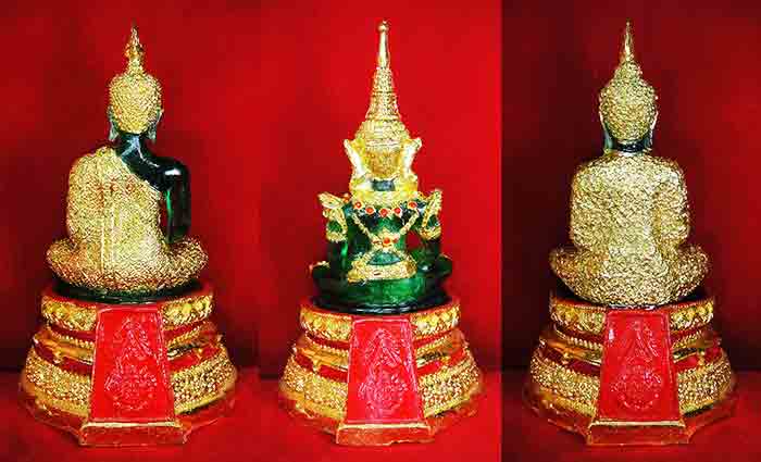 ***เคาะแรกค่ะ ******รวมยกชุดพระแก้วมรกต 3 ฤดู***