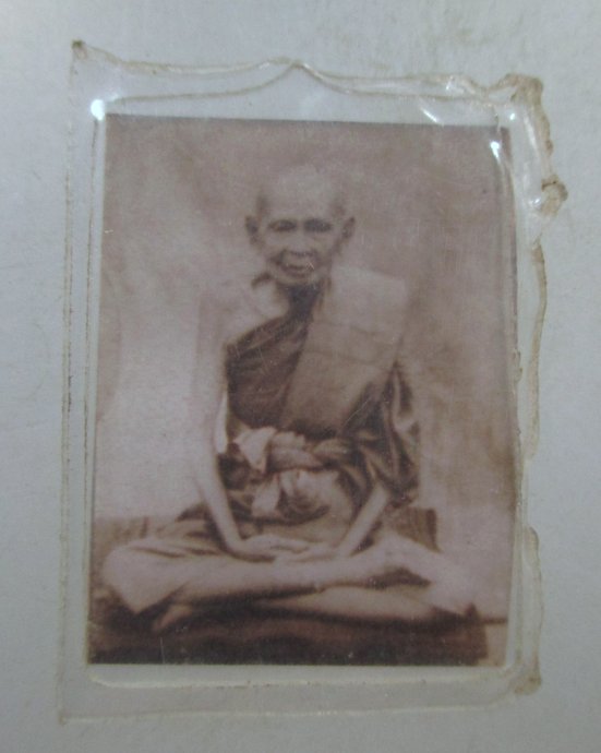 ๒๐ รูปกระดาษหลวงปู่เอี่ยม วัดโคนอน 