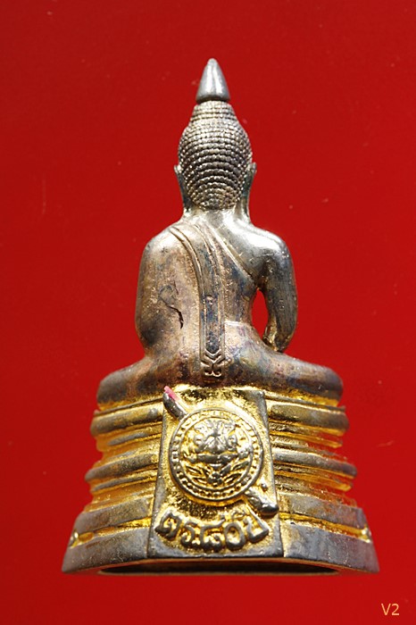 รูปหล่อหลวงพ่อโสธร กรมตำรวจ สามกษัตริย์ ผิวเดิม ๆ สภาพสวย พร้อมกล่องเดิม.../894