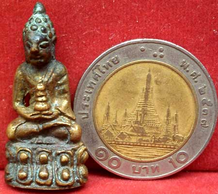 *พระกริ่งโสฬสมงคล วัดแหลมทราย สงขลา รุ่น๒ ปี๒๕๓๘*