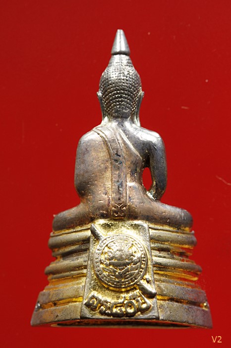 รูปหล่อหลวงพ่อโสธร กรมตำรวจ สามกษัตริย์ ผิวเดิม ๆ สภาพสวย พร้อมกล่องเดิม.../980