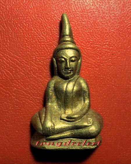 พระกริ่งท่ากระดาน ญสส. สมเด็จพระญาณสังวรฯ เนื้อทองทิพย์ สวยมากค่ะ