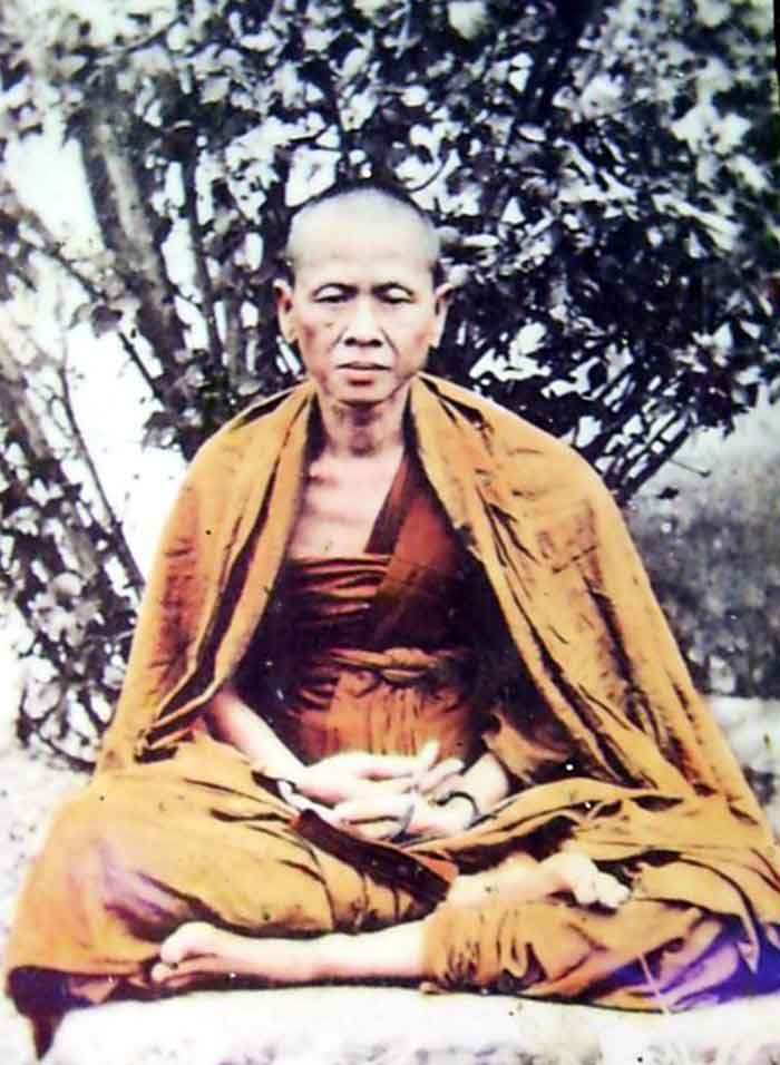 พระบูชาครูบาศรีวิชัย ขนาด 5 นิ้ว ผิวเดิมๆสวยๆ