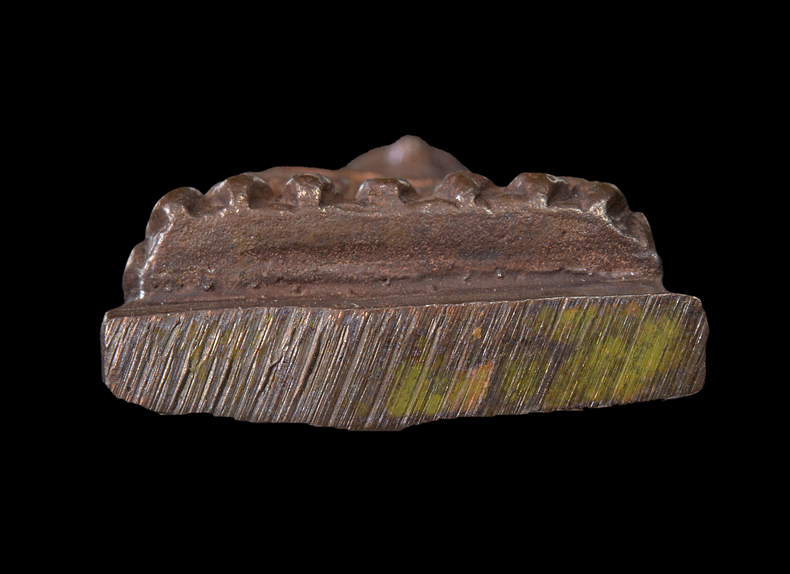 หลวงปู่ทวด หลังเตารีด เนื้อนวะโลหะ พิมพ์ใหญ่ รุ่นสร้างโรงพยาบาลโคกโพธิ์ ปี 2539