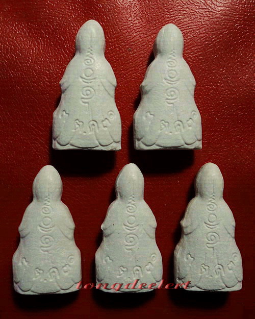 เจ้าแม่กวนอิม ญสส. สมเด็จพระญาณสังวรฯ วัดบวรนิเวศวิหาร รุ่นแรก สวยมากค่ะ