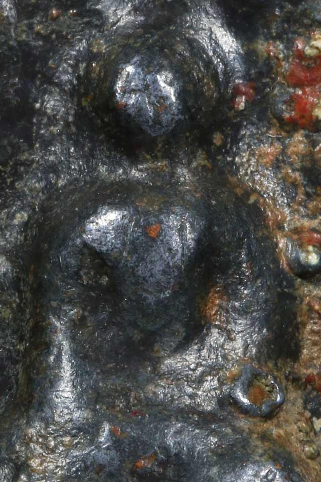 พระพิมพ์พระคง เนื้อตะกั่วสนิมแดง กรุวัดสุวรรณ จ.อ่างทอง