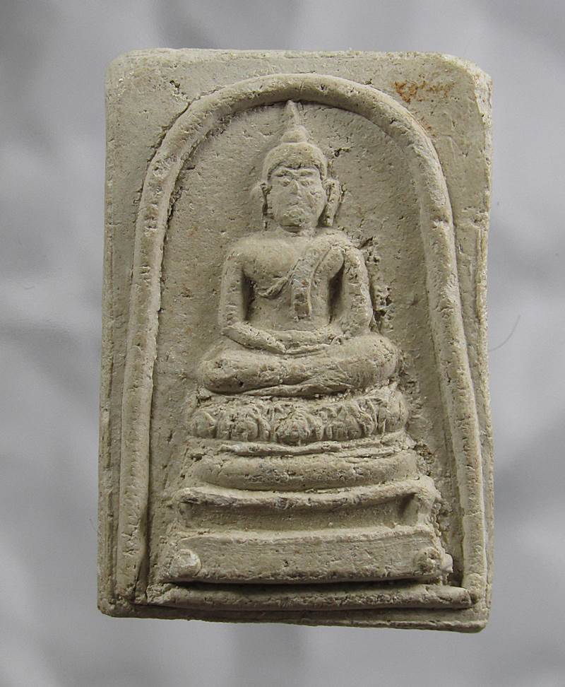 30บาท สมเด็จพิมพ์ฐานบัวทิพย์ หลวงพ่อกึ๋นวัดดอน ยานนาวา กรุงเทพฯ ปี 2516 