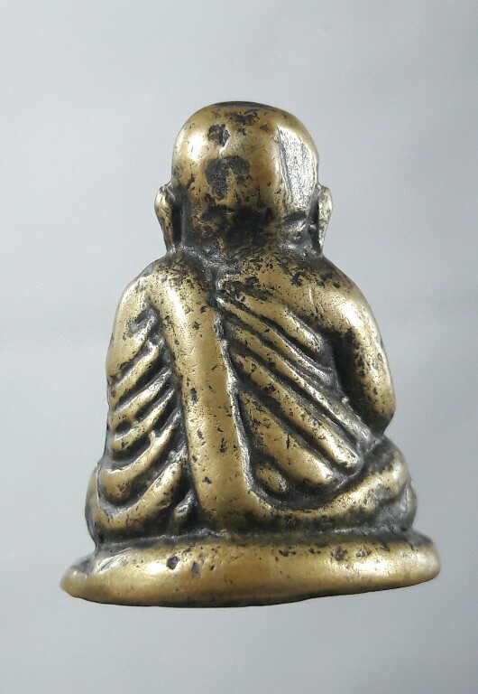 หลวงพ่อเงินปืนแตก วัดคงคาราม ปี28 ไตรมาสหน้าเณร นิยม 