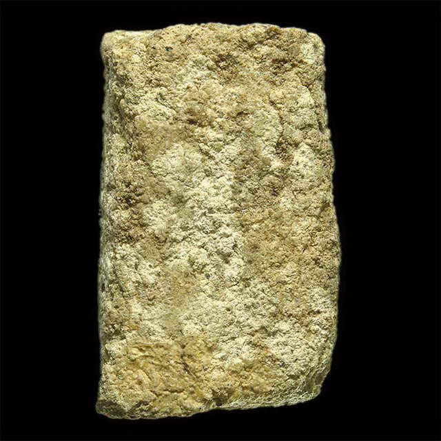 พระสมเด็จกรุวัดชนะสงคราม พิมพ์สามชั้นเกศยาว (นิยม) หายากครับ พร้อมบัตรรับรอง