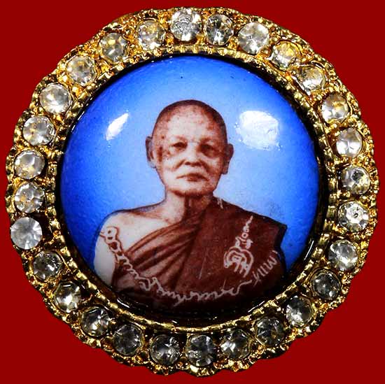 *ล็อคเก็ตล้อมเพชร..ลพ.แพ วัดพิกุลทอง*