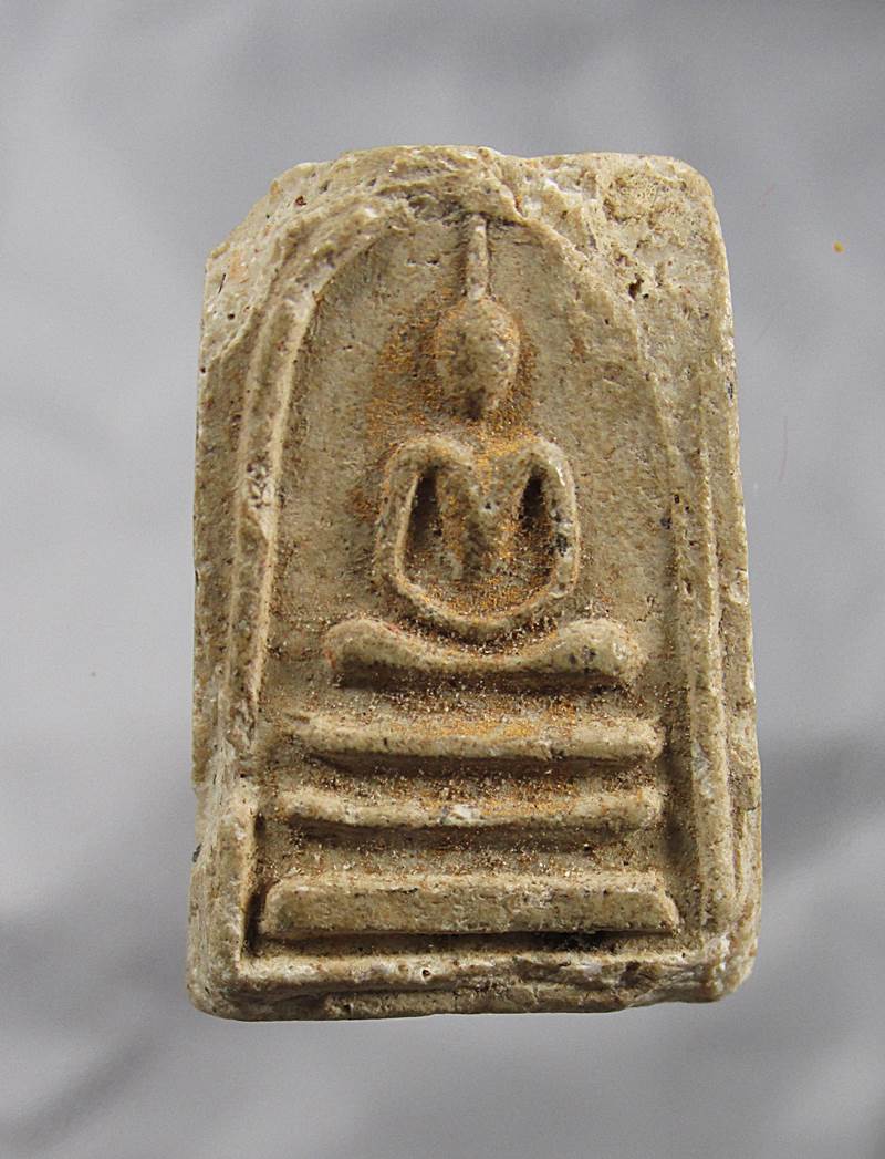 30บาท พระสมเด็จ หลวงพ่อแพ วัดพิกุลทอง พิมพ์คะแนน ปี 2519