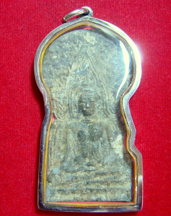 พระซุ้มกระโดดร่ม กรุวัดราชบูรณะ จ.พระนครศรีอยุธยา