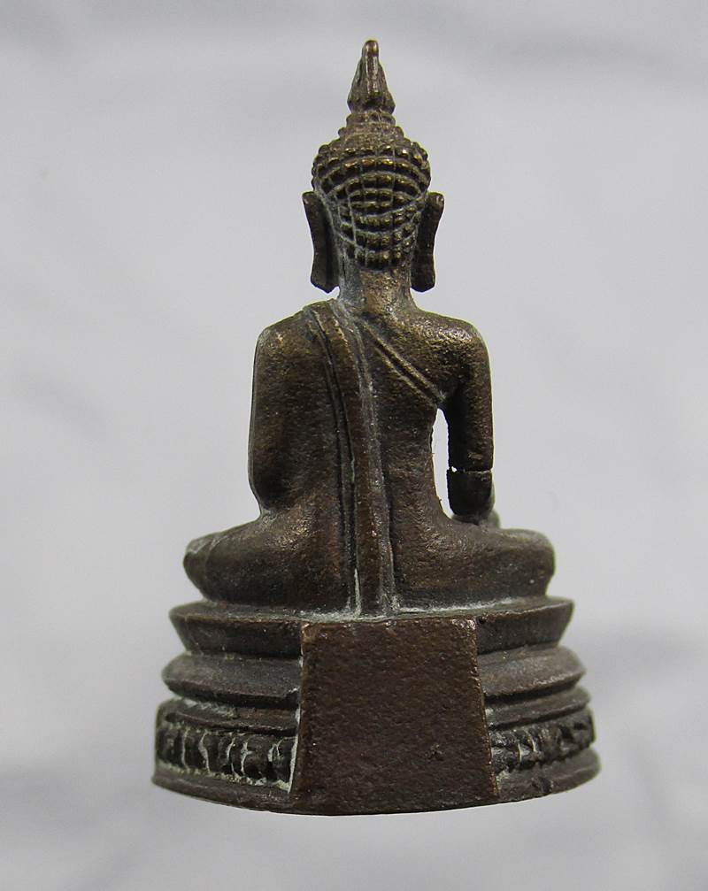 30บาท หลวงปู่แดง(พระพุทธรูปศักดิ์สิทธิ์) วัดกาหลง จ.สมุทรสาคร