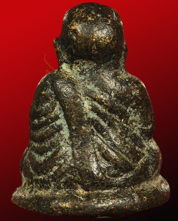 หลวงพ่อเงิน วัดบางคลาน รุ่นปืนแตก พิมพ์ ไตรมาส หน้าเณร วัดคงคาราม อ.โพทะเล จ.พิจิตร ปี พ.ศ. ๒๕๒๘ 