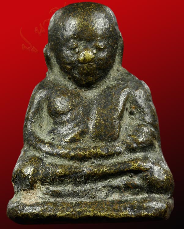 หลวงพ่อเงิน วัดบางคลาน รุ่นปืนแตก พิมพ์ ไตรมาส หน้าเณร วัดคงคาราม อ.โพทะเล จ.พิจิตร ปี พ.ศ. ๒๕๒๘ 