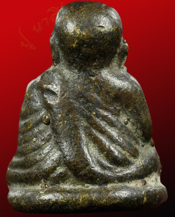 หลวงพ่อเงิน วัดบางคลาน รุ่นปืนแตก พิมพ์ ไตรมาส หน้าเณร วัดคงคาราม อ.โพทะเล จ.พิจิตร ปี พ.ศ. ๒๕๒๘ 