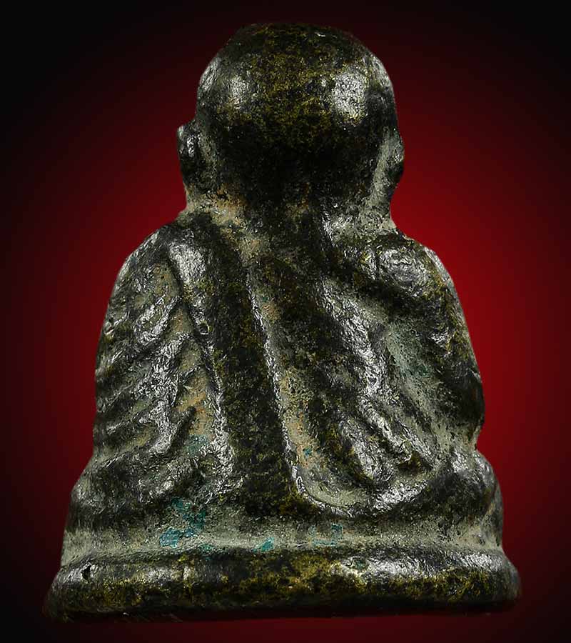 หลวงพ่อเงิน วัดบางคลาน รุ่นปืนแตก พิมพ์ ไตรมาส หน้าเณร วัดคงคาราม อ.โพทะเล จ.พิจิตร ปี พ.ศ. ๒๕๒๘ 