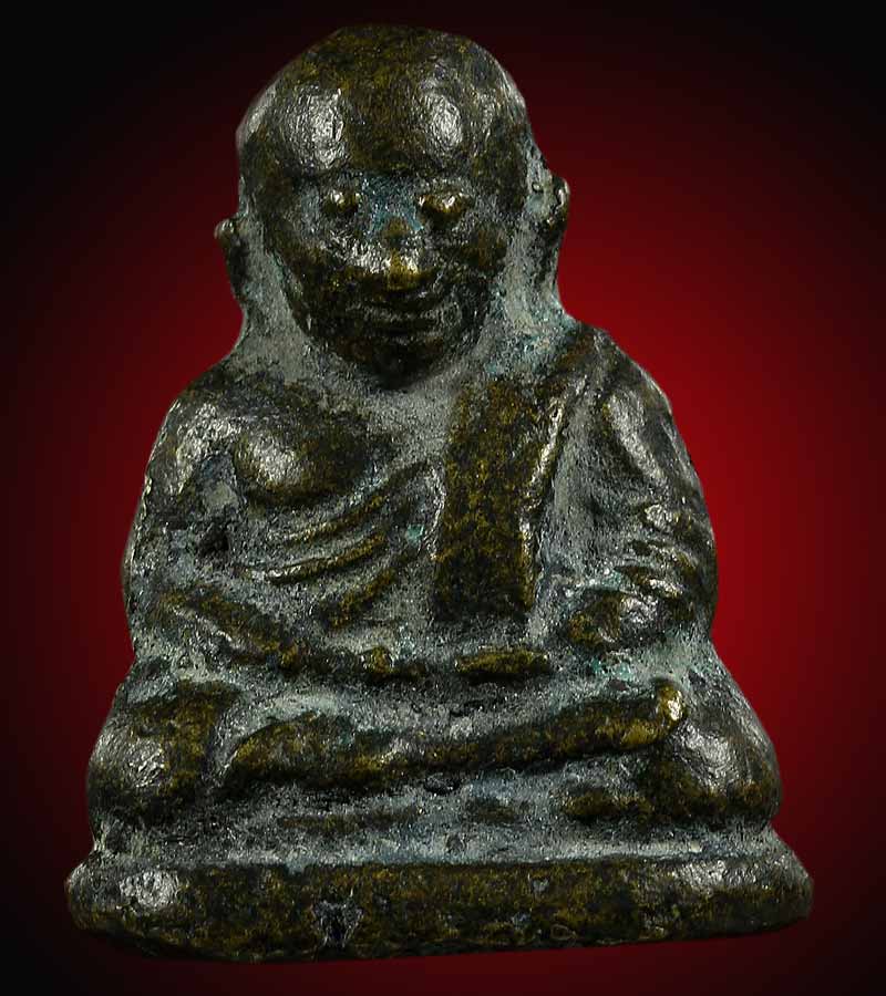 หลวงพ่อเงิน วัดบางคลาน รุ่นปืนแตก พิมพ์ ไตรมาส หน้าเณร วัดคงคาราม อ.โพทะเล จ.พิจิตร ปี พ.ศ. ๒๕๒๘ 