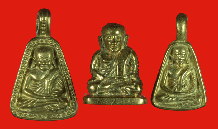 พระหลวงพ่อเงิน เนื้อโลหะผสม วัดหิรัญญาราม (วัดบางคลาน) ต.บางคลาน อ.โพทะเล จ.พิจิตร ปี ๒๕๓๕ # 2