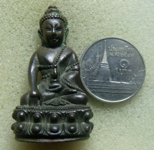**วัดใจ**พระกริ่ง ตอกโค้ด + หมายเลข เนื้อนวโลหะ เก่าๆ ไม่ทราบที่**สวยๆ เชิญชมครับ
