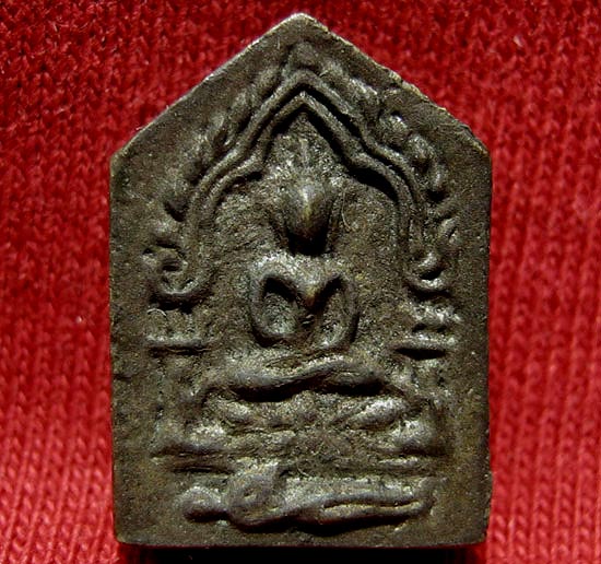 ขุนแผนโสฬส ปี 2533 พิมพ์เล็ก ก้นอุดผงพราย ตอกโค๊ต ครับ