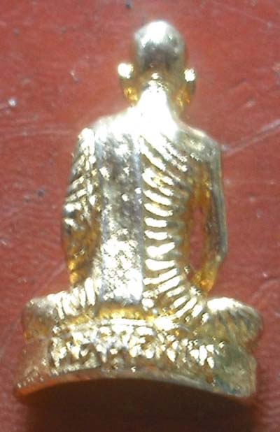 รูปเหมือนย้อนยุค หลวงพ่อเดิม วัดหนองโพ กะไหล่ทอง สวยมากๆ 