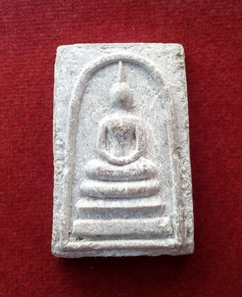 พระสมเด็จตรีนิสิงเห เนื้อผงเกษร108 หลวงพ่อแพ วัดพิกุลทอง ปี12 หลวงปู่โต๊ะร่วมปลุกเสก..เคาะเดียวแดง..