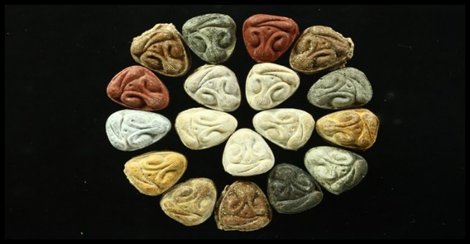 *ปิดตามหาเสน่ห์ ยันต์พุทโธ ปี๒๑ ลป.โต๊ะ วัดลาดปลาเค้า เนื้อเทียน*