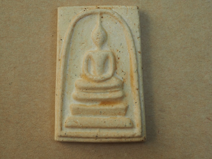 พระสมเด็จ108ปี พ.ศ.2523 พิมพ์แขนจุด องค์ที่1