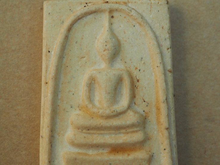 พระสมเด็จ108ปี พ.ศ.2523 พิมพ์แขนจุด องค์ที่1