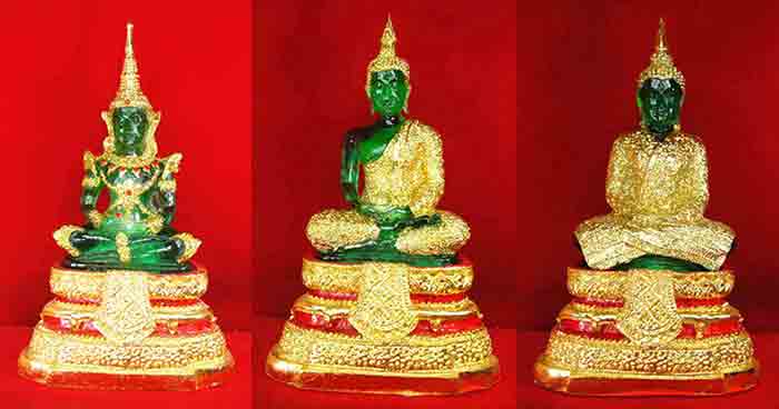 ***เคาะแรกค่ะ ******รวมยกชุดพระแก้วมรกต 3 ฤดู***