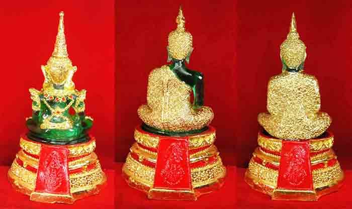***เคาะแรกค่ะ ******รวมยกชุดพระแก้วมรกต 3 ฤดู***