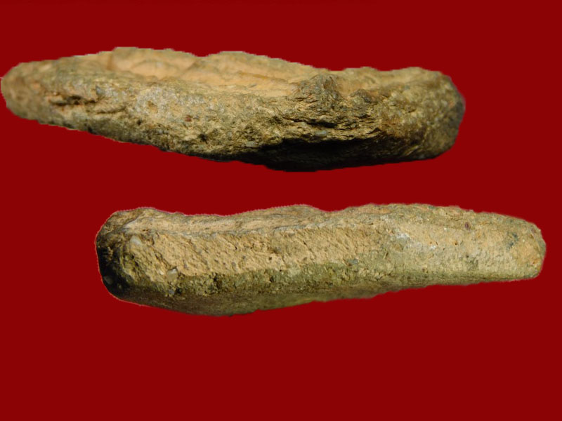 พระขุนแผน กรุวัดบ้านกร่าง พิมพ์ห้าเหลี่ยมอกเล็ก