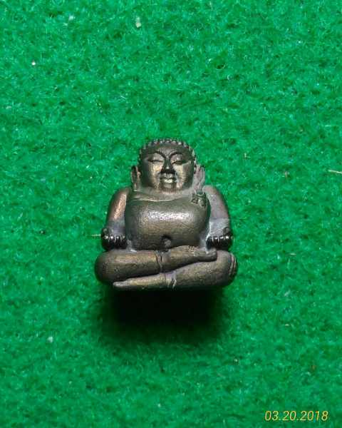 พระสังกัจจายลอยองค์ เนื้อนวะ หลวงพ่อแพ วัดพิกุลทอง ปี35 ตอกโค๊ตใต้ฐาน