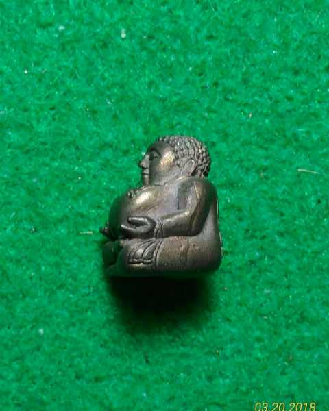 พระสังกัจจายลอยองค์ เนื้อนวะ หลวงพ่อแพ วัดพิกุลทอง ปี35 ตอกโค๊ตใต้ฐาน