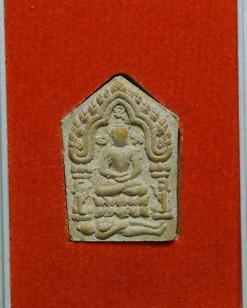 พระขุนแผนพิมพ์เล็ก ตะกรุด 2 ดอก วัดอ่างแก้ว พร้อมกล่อง 