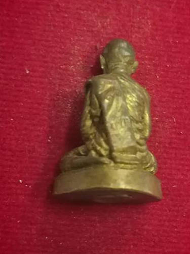 รูปหล่อหลวงหลวงพ่อแพ วัดพิกุลทอง เนื้อทองแดงกะไหล่ทอง#2